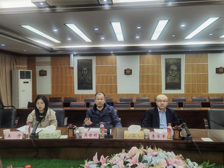 0f50dabaebf06923b30cb31a78eeb7b 0f50dabaebf06923b30cb31a78eeb7b